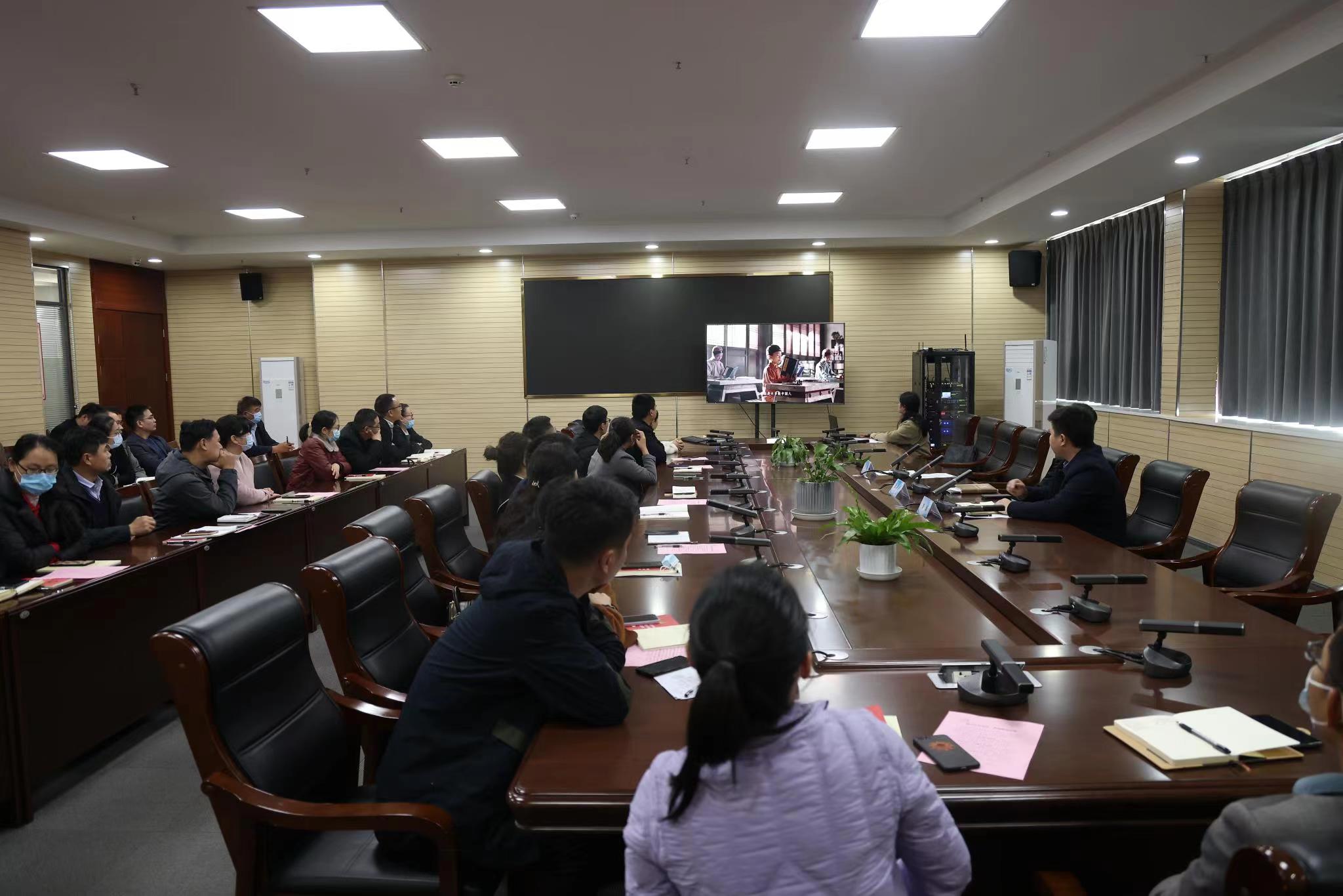             众安集团工程领域举办“好家风•好人生”廉政教育活动