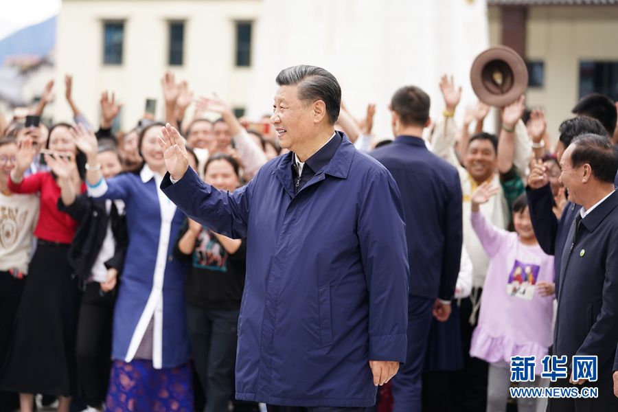             党史要闻│习近平在西藏考察时强调 全面贯彻新时代党的治藏方略  谱写雪域高原长治久安和高质量发展新篇章